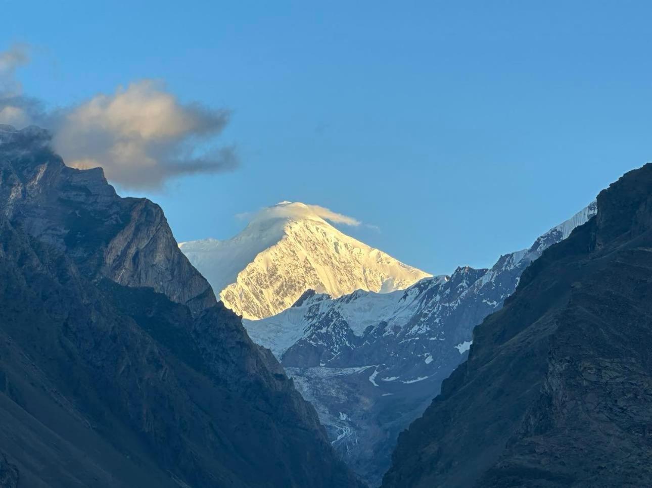 Backpackers Stories By Old Hunza Inn Karimabad  Εξωτερικό φωτογραφία